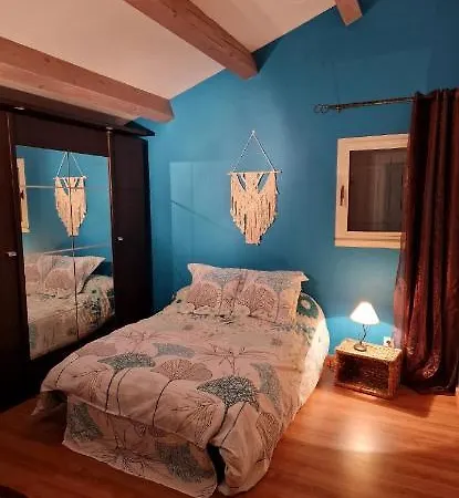 Maison Des Romarins * روشيفورْ دو جارْ