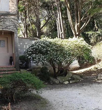 Maison Des Romarins *
