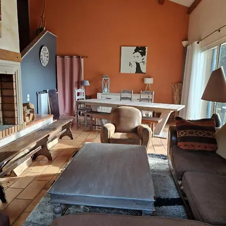 بيت للعطل Maison Des Romarins